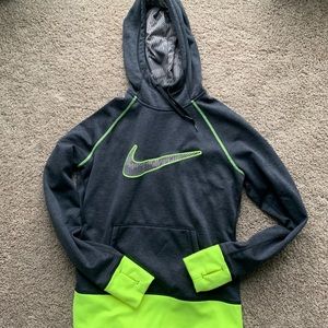 NIKE Therma-Fit Hooded Sweatshirt